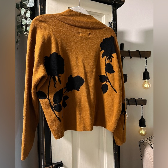 Maeve for Anthropologie sweater - Picture 3 of 5